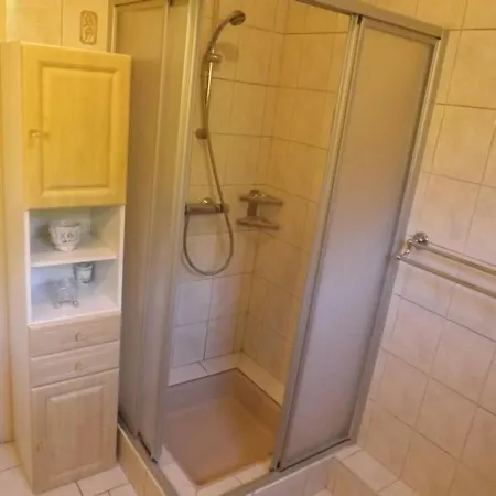 Maison Spacieuse A - 3 Chambres, Grand Jardin, Proche Piste De Et Randonnees - Fr-1-742-310 *