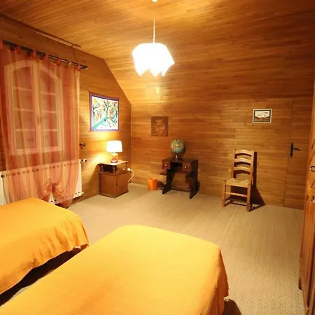 Nyaraló Maison Spacieuse A - 3 Chambres, Grand Jardin, Proche Piste De Et Randonnees - Fr-1-742-310 *