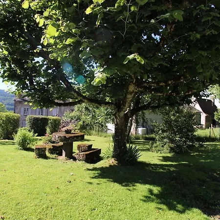 Maison Spacieuse A - 3 Chambres, Grand Jardin, Proche Piste De Et Randonnees - Fr-1-742-310 *